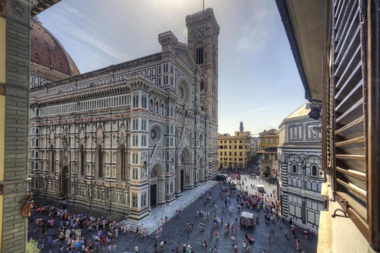 Romantico Attichino Con Terrazzo Vista Duomo !! ฟลอเรนซ์ ภายนอก รูปภาพ