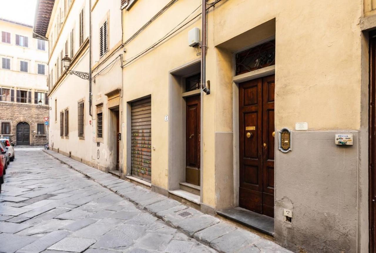Romantico Attichino Con Terrazzo Vista Duomo !! ฟลอเรนซ์ ภายนอก รูปภาพ