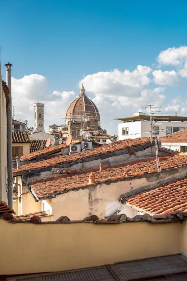 Romantico Attichino Con Terrazzo Vista Duomo !! ฟลอเรนซ์ ภายนอก รูปภาพ
