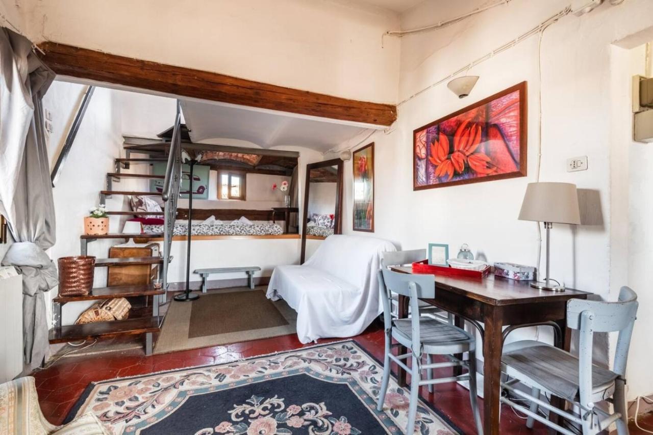 Romantico Attichino Con Terrazzo Vista Duomo !! ฟลอเรนซ์ ภายนอก รูปภาพ